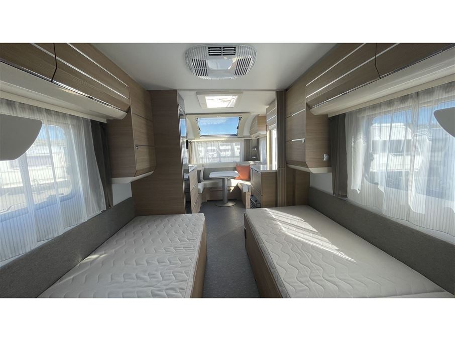 Adria Adora 572 UT